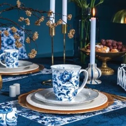 delft_blue_florals_-_series_image_thumb.jpg